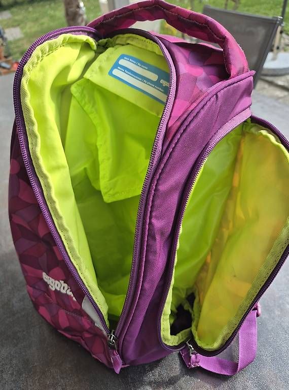 Borse & Zaini: Ergobag Schulthek-Set für Mädchen  – Usato da Seuzach venduto da Adlerone77 4