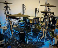 Roland V-Drums TD50 - komplettes, einsatzbereites Profi-Set