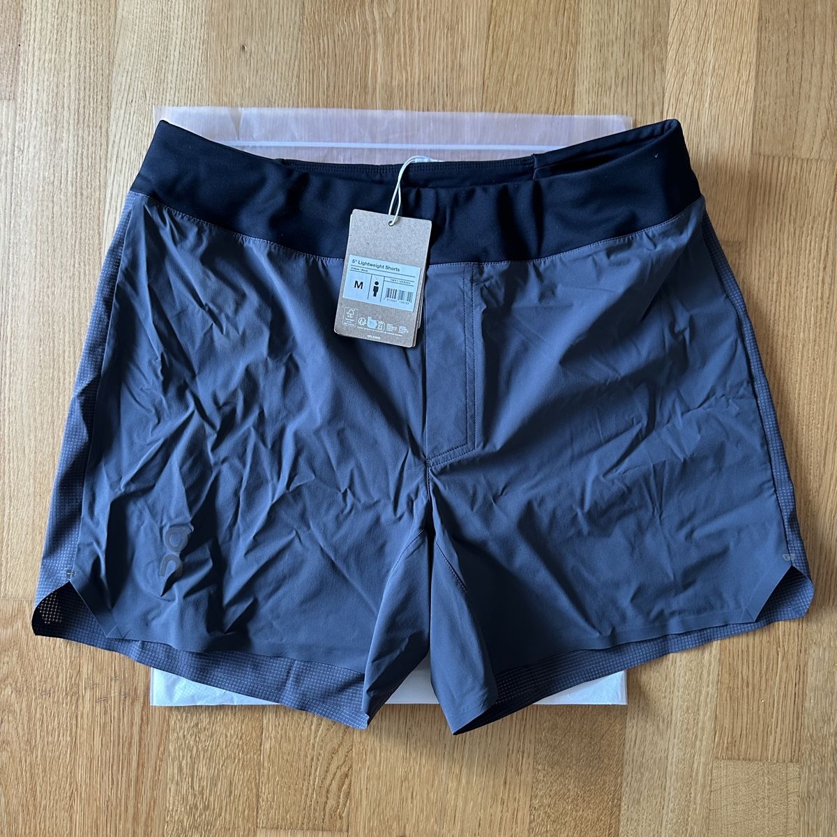 Pantaloni: ON 5" Lightweight Shorts, M – Nuovo e nell'imballaggio originale da Uster venduto da Jasonderulo