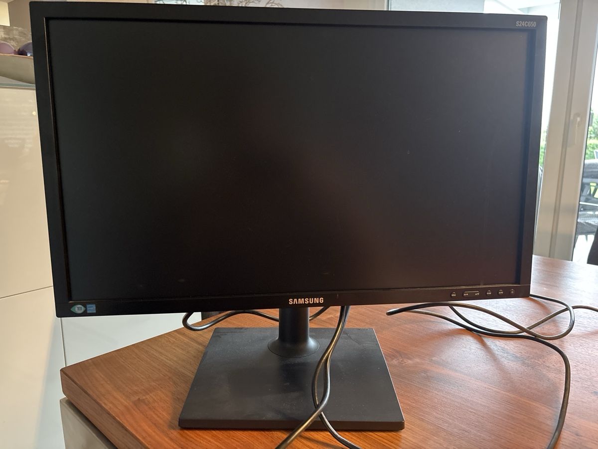 Samsung Monitor: S24C650 – Usato da Volketswil venduto da This_