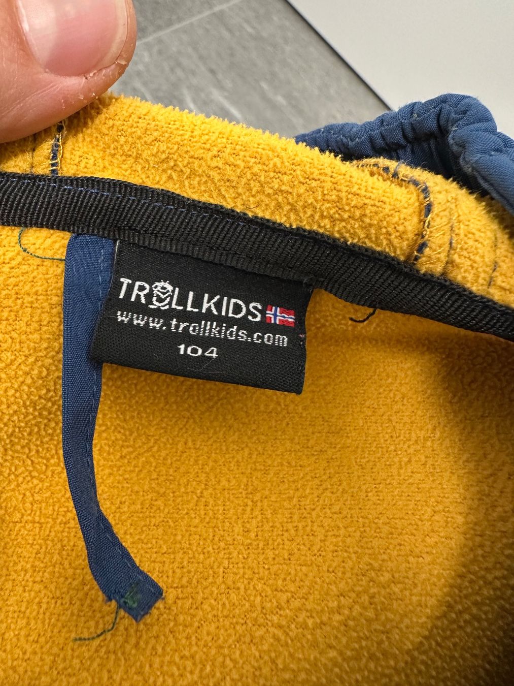 Trollkids Jacken & Mäntel: Trollkids Softshell Jacke 104 – Gebraucht aus Russikon von sabi020 2