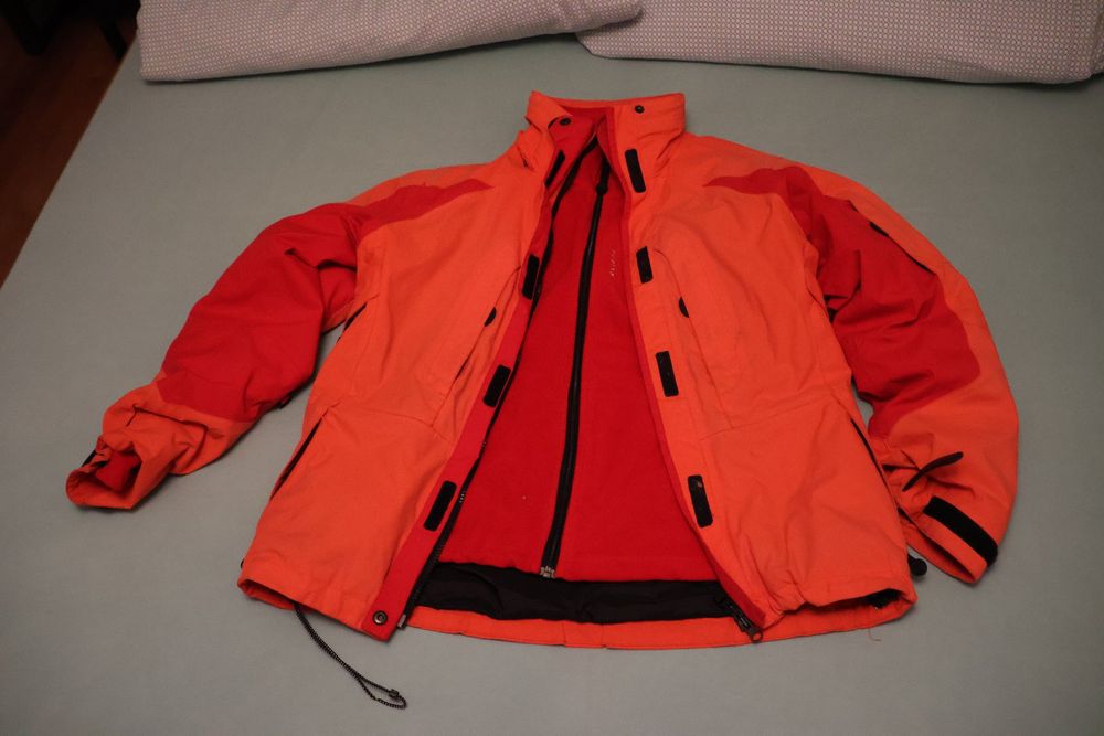 Winterjacke Gr36 Extend (Gebraucht) in Effretikon für CHF 10 – mit ...