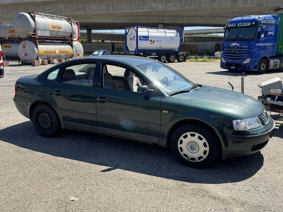 VW Autos: Vw Passat – Défectueux à Bärschwil par BestCars_handel24