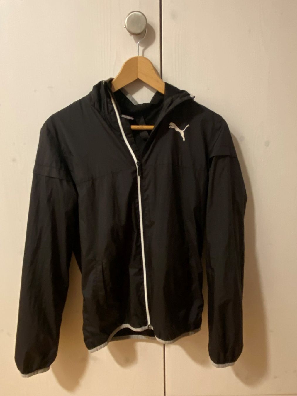 Puma Giacche: Schwarze Pumpa Jacke Gr. XS – Usato da küssnacht am rigi venduto da Daot