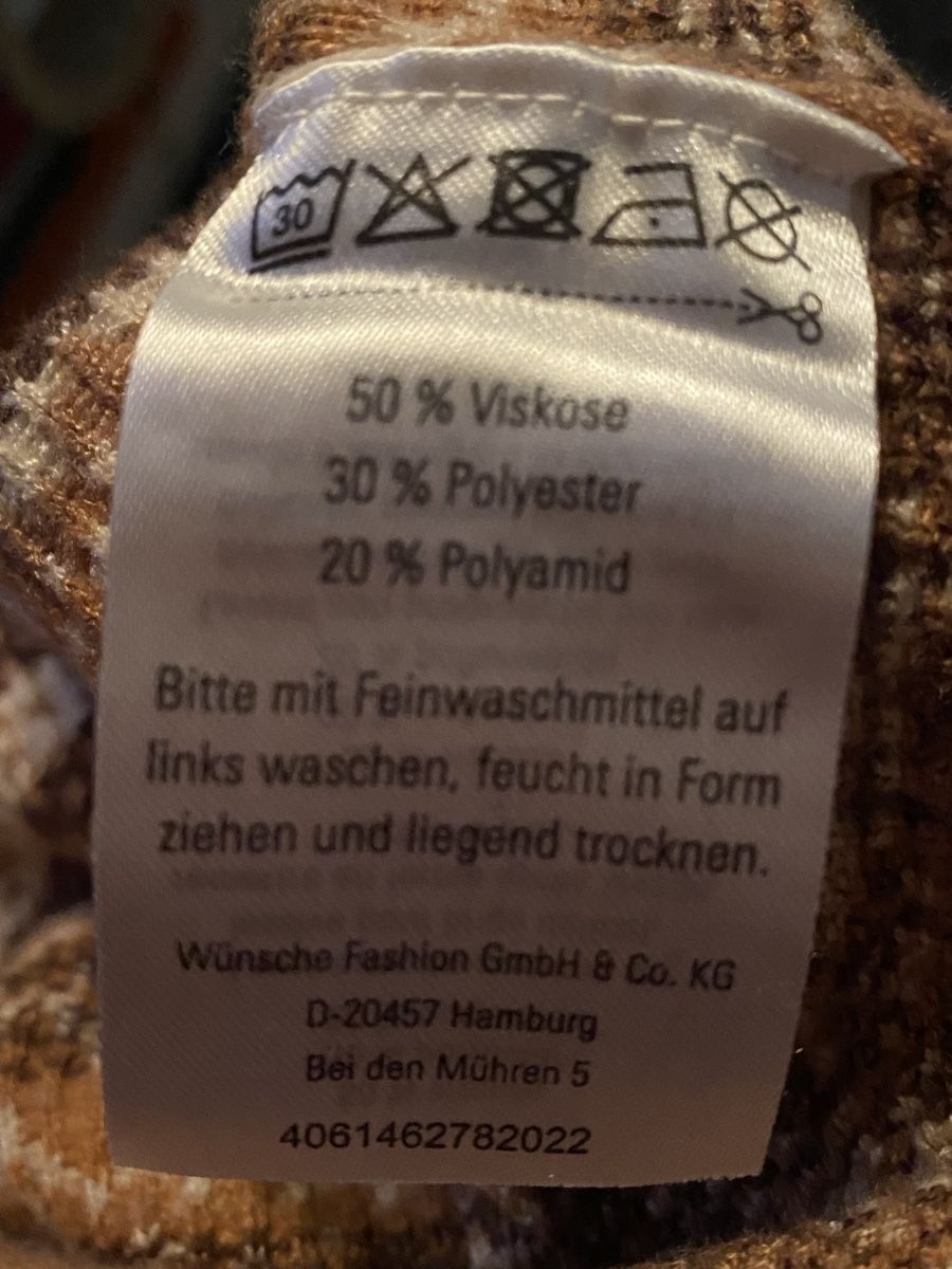 Kleider: Strickkleid – Neu (gemäss Beschreibung) aus Gretzenbach von Cantate 1