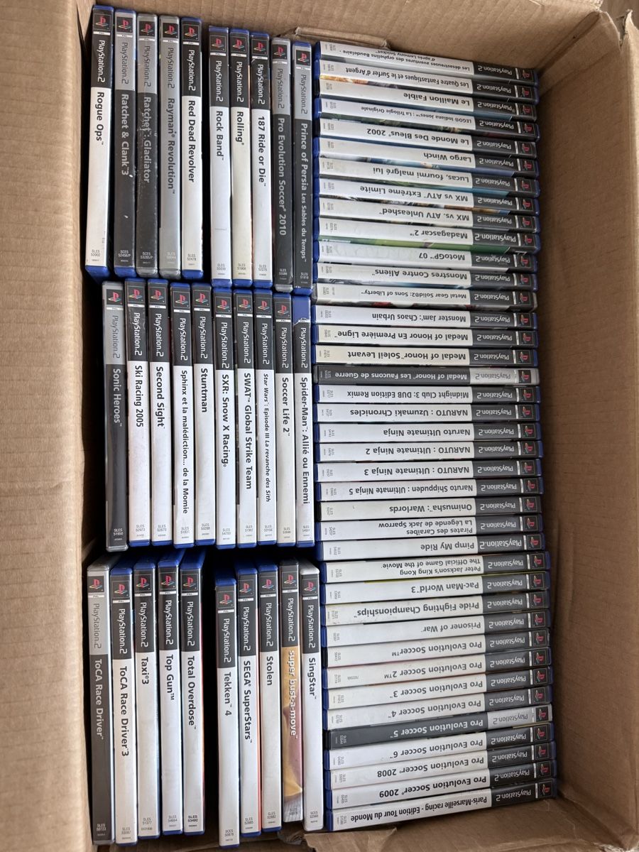 Sony Giochi: Jeux ps2 + manettes  – Usato da Plasselb venduto da val_6dkn 1