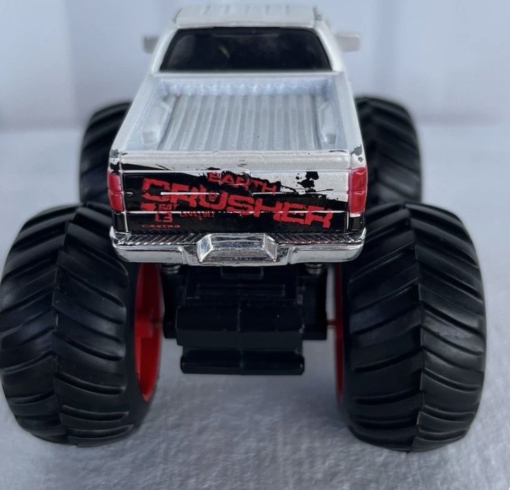 Spielzeuge: Monstertruck "Earth Crusher" – Gebraucht aus Zürich von ant_kk8r 1