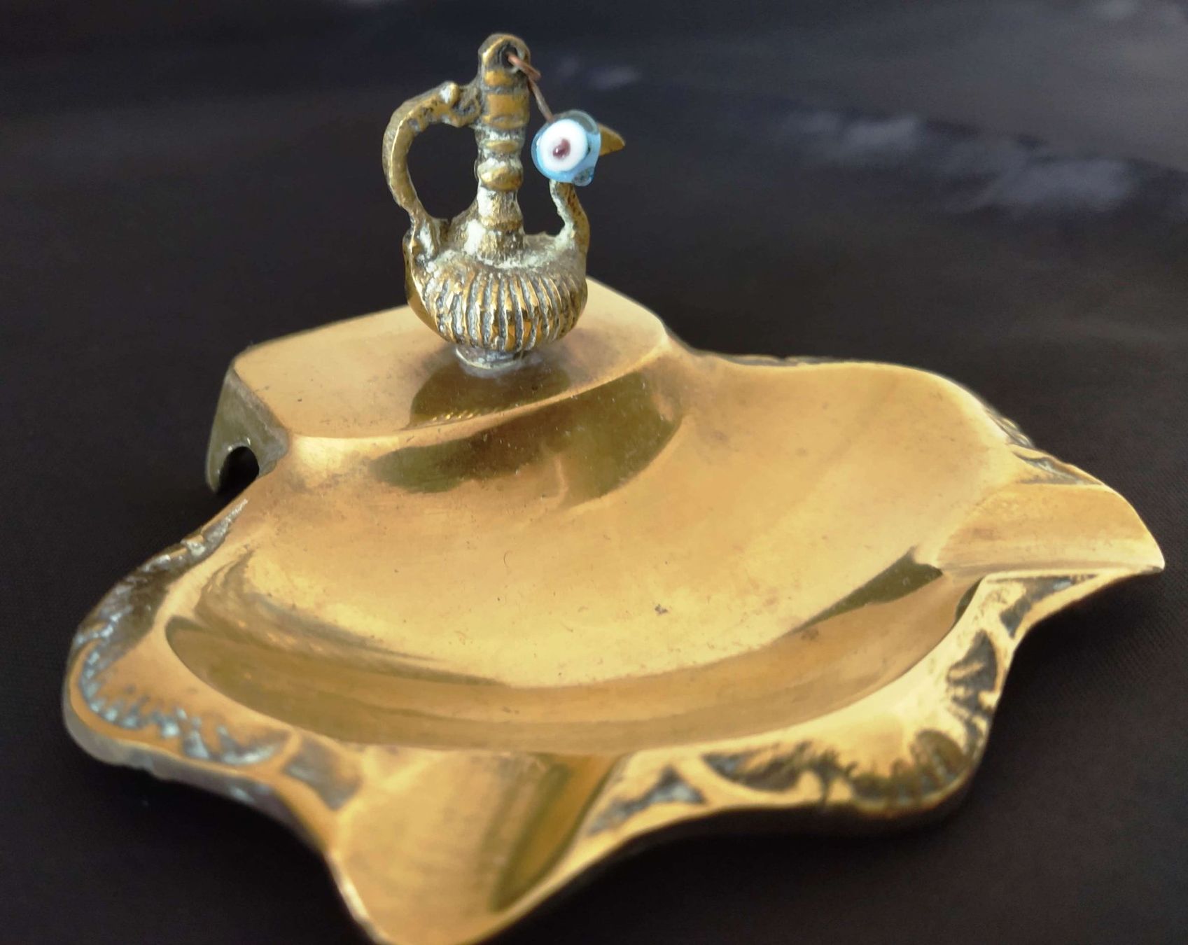 Portacenere: Aschenbecher aus Messing mit Nazar-Amulett – Nuovo (secondo la descrizione) da Zürich venduto da 1-2-3-Verkauft 5