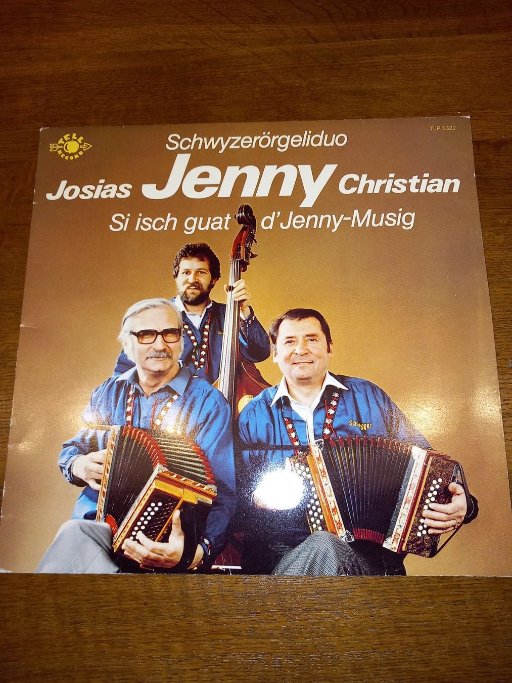 Dischi in vinile: Vinyl schwyzerorgeliduo – Usato da Le locle venduto da juliensaran