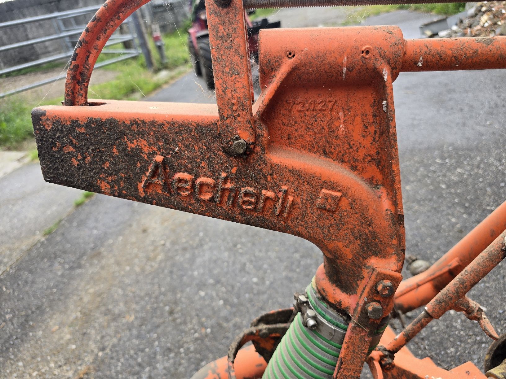 Aecherli Tutte le macchine: Güllenwerfer Aecherli – Usato da Linden venduto da yamaha742 1