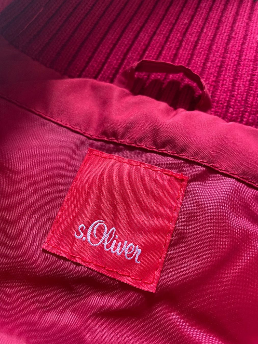 Gilets: Rote Weste von s.Oliver, Gr.34 – D'occasion à Zürich par Caro55 5