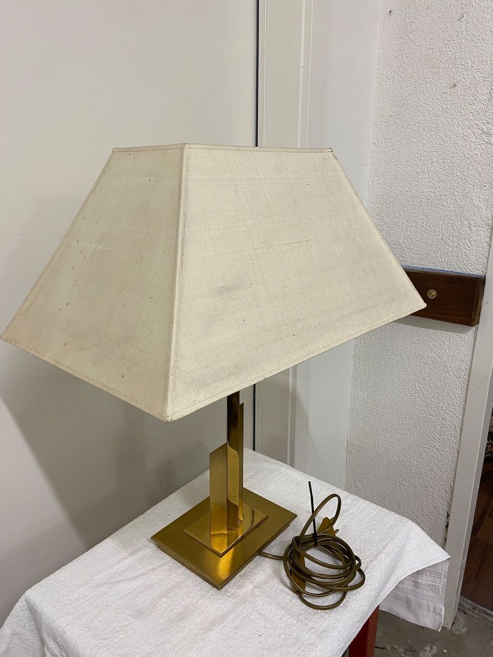 Lampade: TISCHLAMPE – Usato da Dietikon venduto da brocki-eyra 9