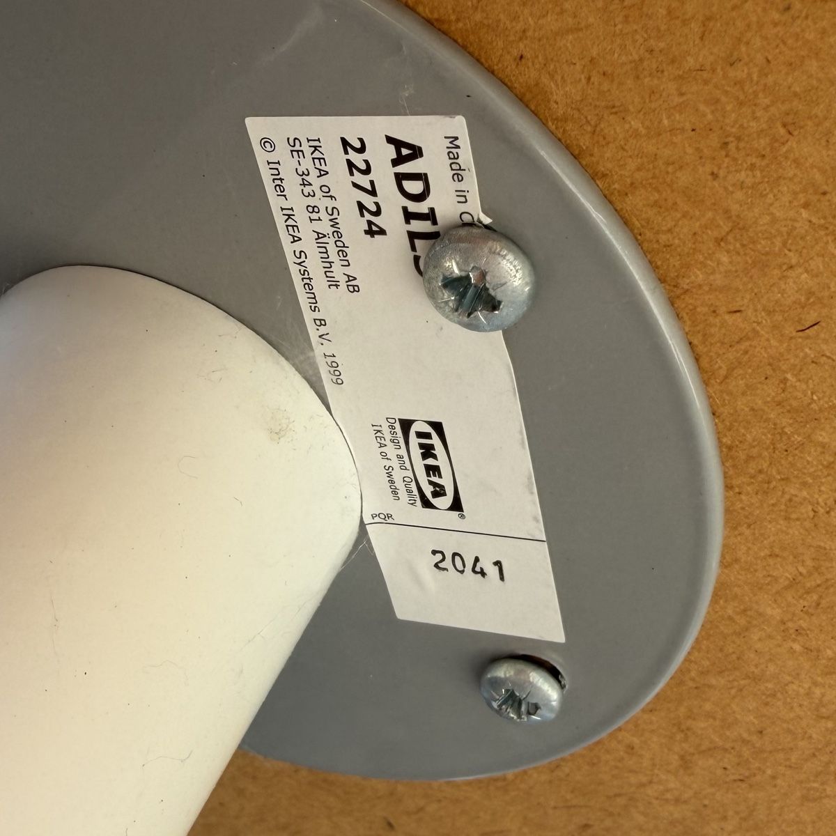 Ikea Tische: Table IKEA LINNMON avec 4 pieds ADILS – Excellent état – Gebraucht aus Neuchâtel von PreviCardo 4