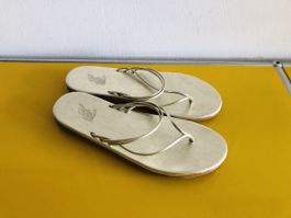 Ancient Greek Sandals Tongs NEU weich silber/gold passt 40