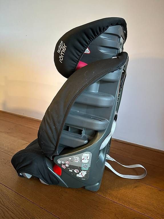 Seggiolini per auto: Kinderautositz Britax Römer Evolva 1-2-3 – Usato da Arlesheim venduto da Nakota01 2
