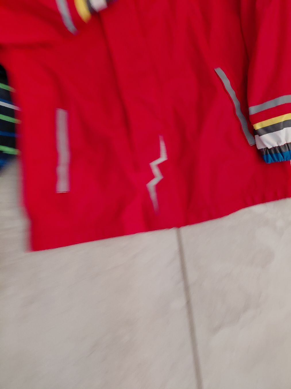 Vestes & Manteaux: Regenjacke  – D'occasion à Grenchen par fabai 5