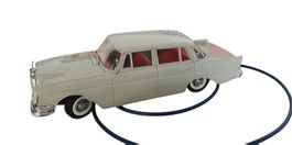 Gama Mercedes 220 mit Batterieantrieb
