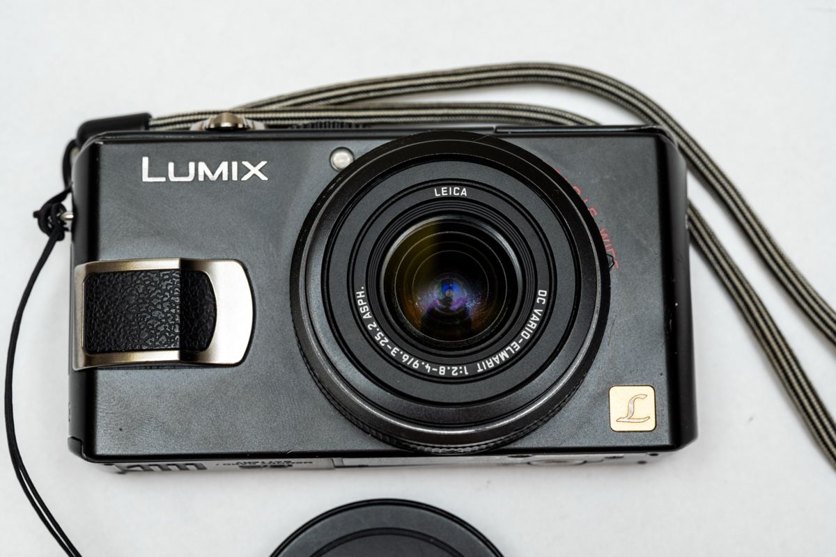 Panasonic Fotocamera: Panasonic LUMIX DMC LX2 Digicam – Usato da Sennwald venduto da hosszidavid 2