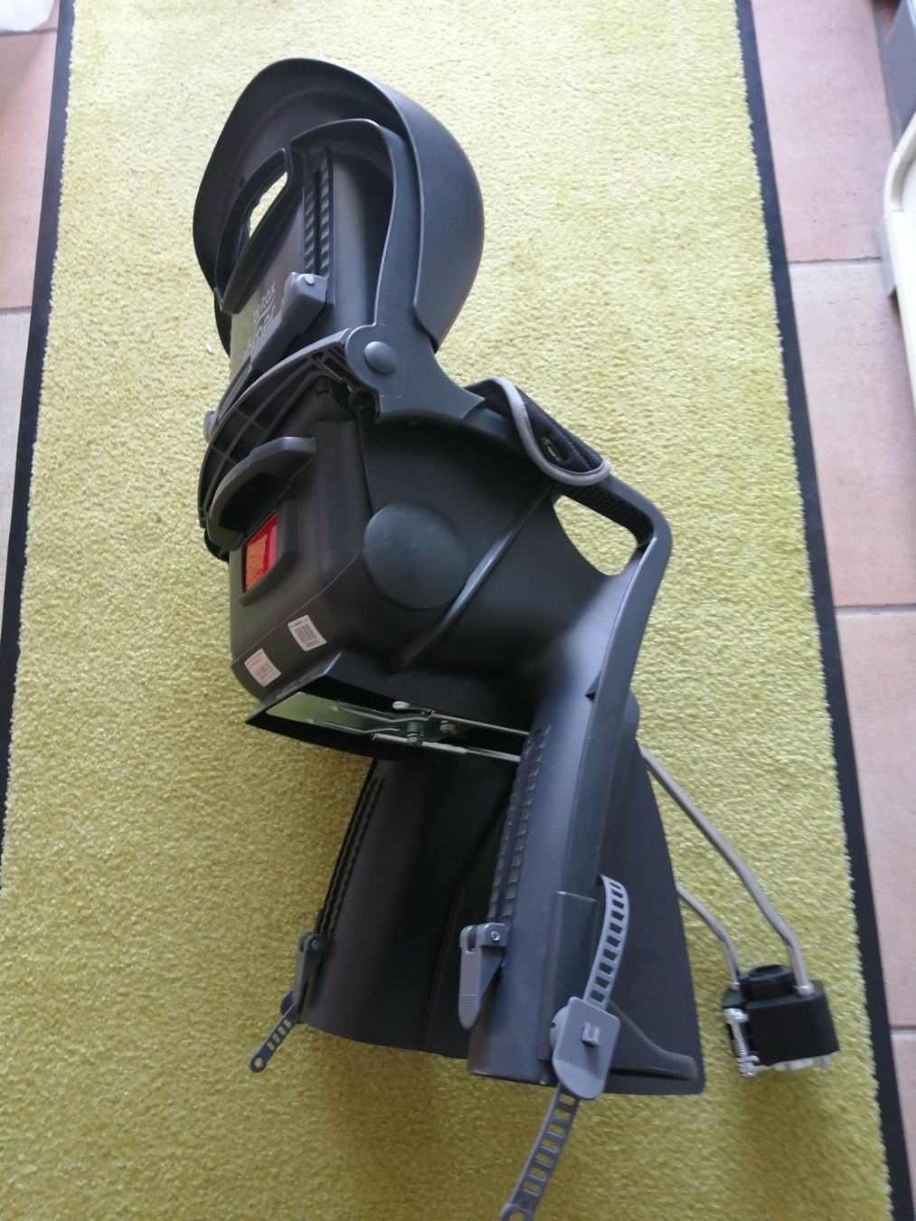 Britax Römer Sièges auto: Velo-Kindersitz Britax Römer – D'occasion à Wildegg par Enginev8 1