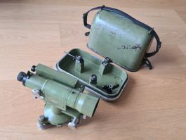 Schweiz Militär Armee WILD Heerbrugg N2 Nivellierinstrument
