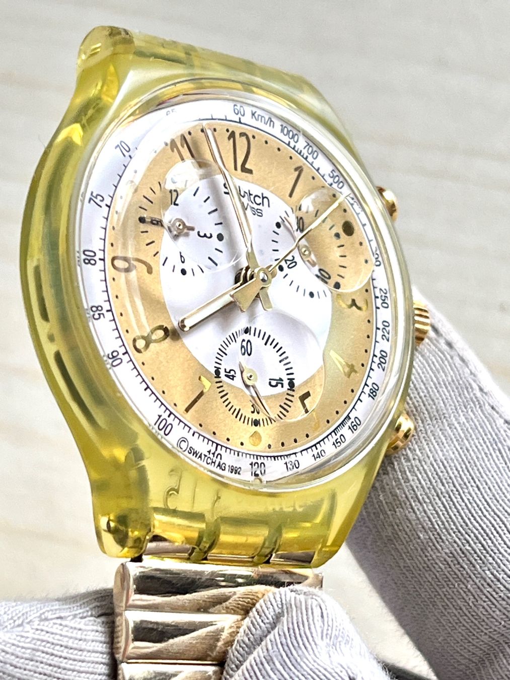 Swatch Orologi: Swatch Chronograph Uhr Goldig-Gelb – Usato da Grenchen venduto da chththl 4