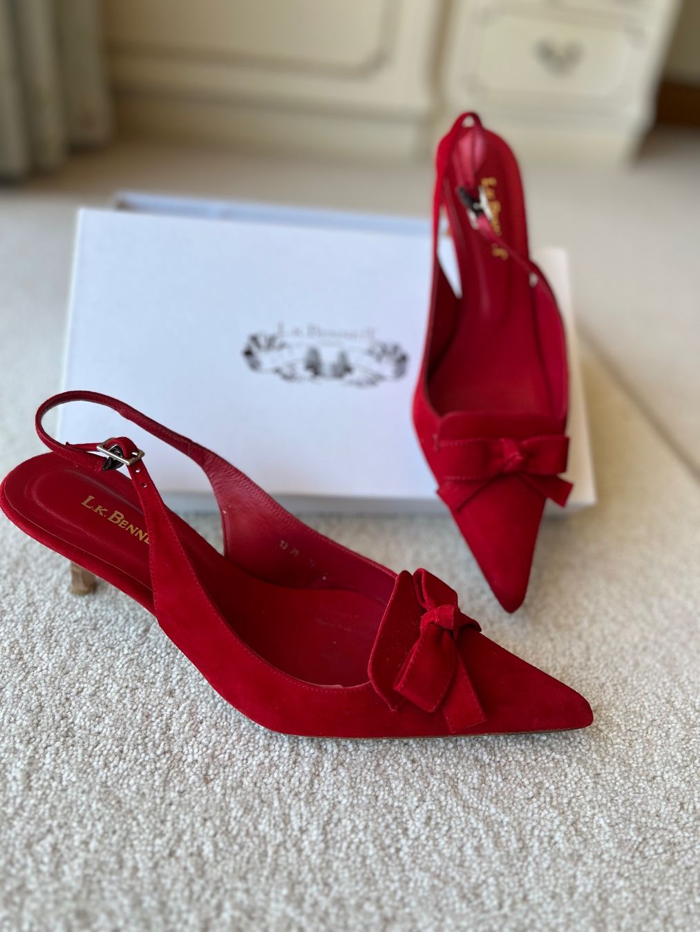 Scarpe da donna: Rote L.K. Bennett Slingpumps Wildleder, Gr. 37 – Usato da Cham venduto da SPORTSMOTION