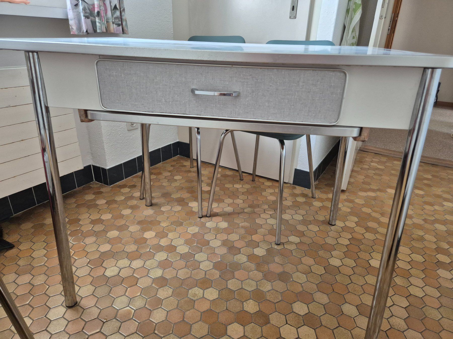 Tables: Vintage Küchentisch – D'occasion à Winterthur par Sarafina66