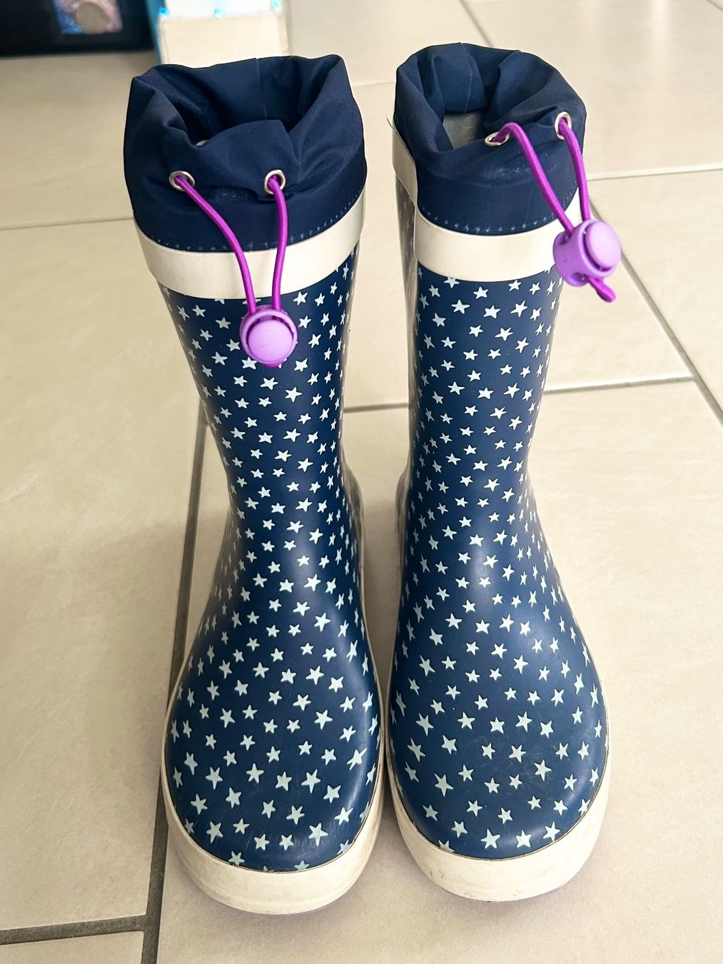 Trevolution Scarpe per ragazze: Stivali pioggia – Usato da Bellinzona venduto da RossoScarlatto 1