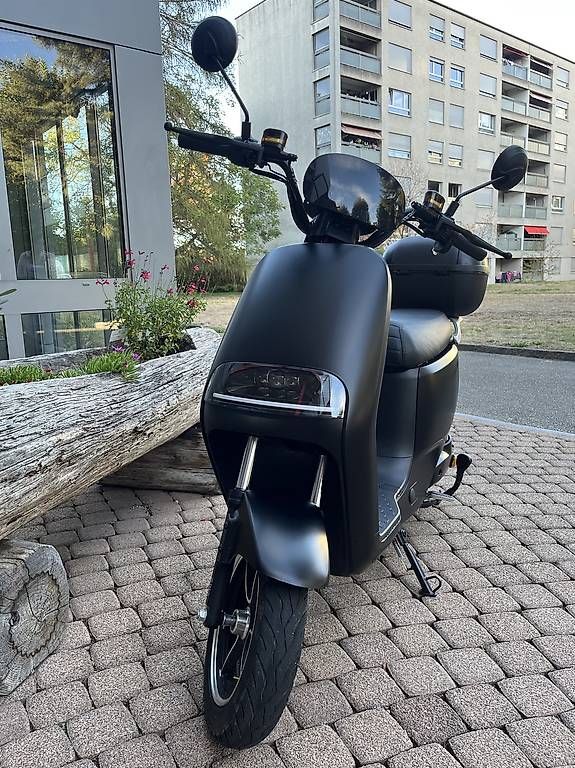 Scooter: ZILLA Loki E-Roller - nur 343 km - neuwertig! – Usato da Birsfelden venduto da tcu_wdk2 1