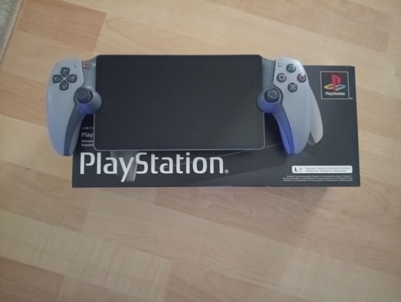 Sony Console: Playstation Remote Play Limited edition – Nuovo (secondo la descrizione) da Menznau venduto da mas_xb7z