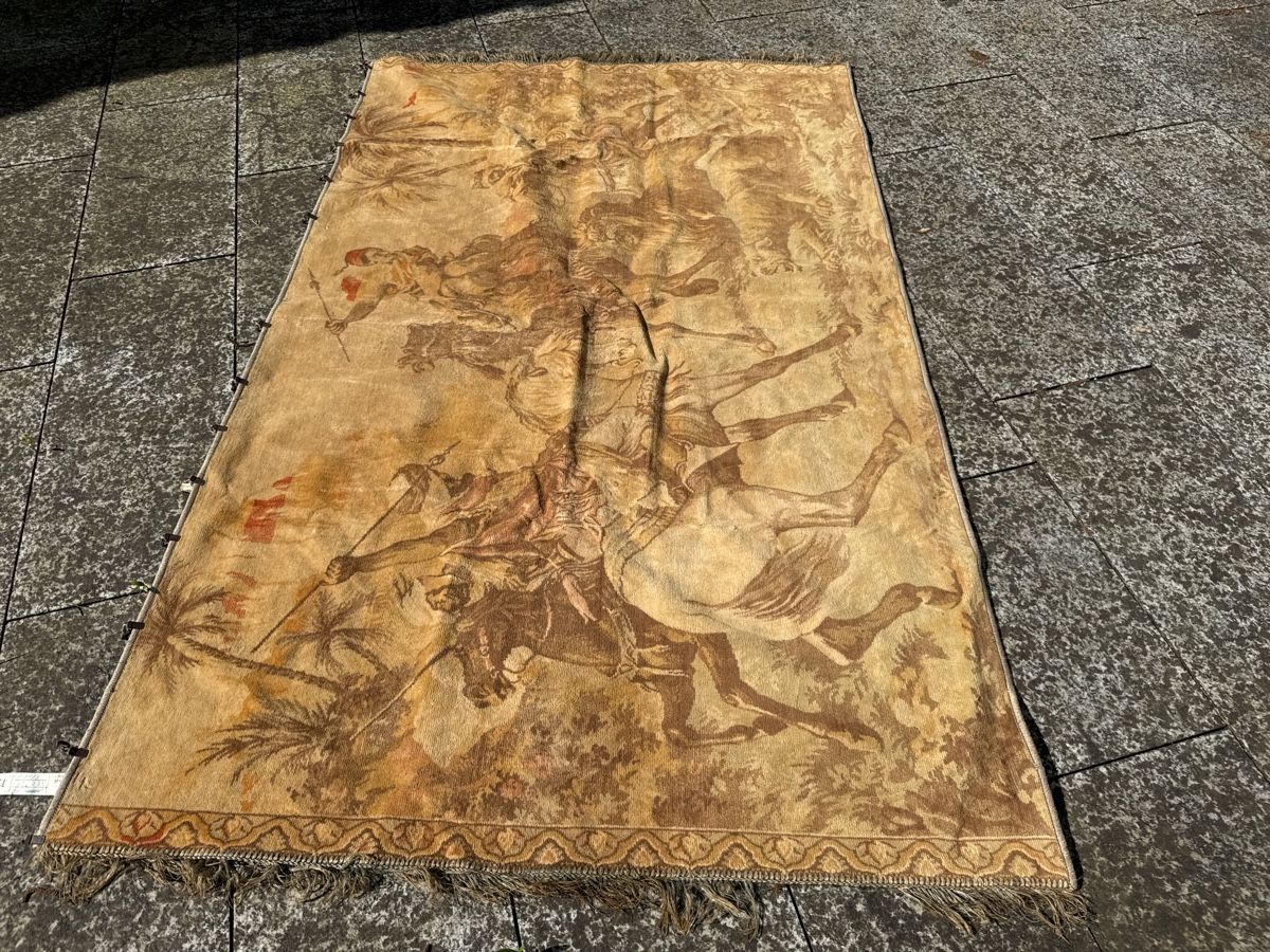 Tappeti: Wandteppich "Löwenjagd" mit Fransen – Usato da Effretikon venduto da a.husejni01 1