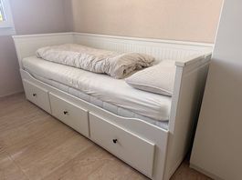 Hemnes Bett inkl. 2 Matratzen