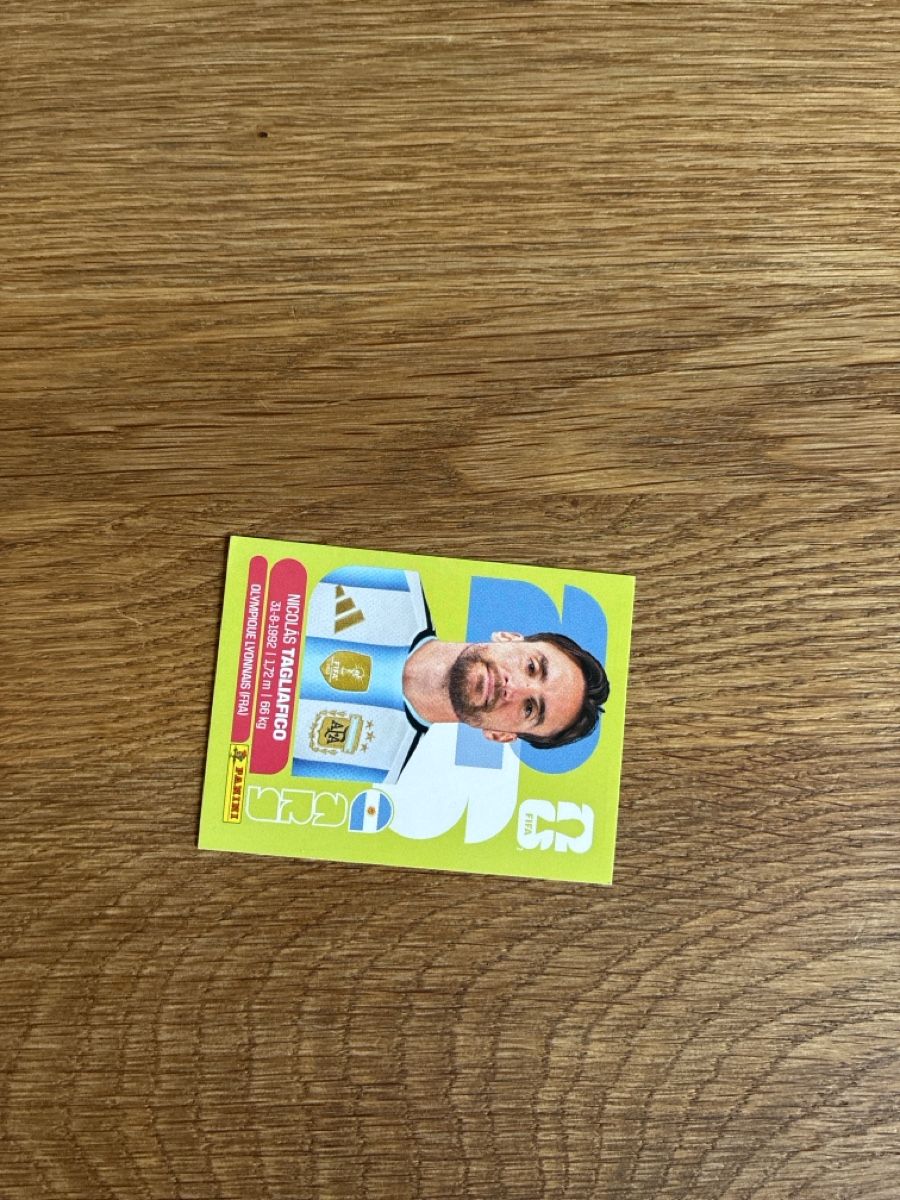 Panini Sammelbilder & Trading cards: Panini 26 – Gebraucht aus Gachnang von Liv014