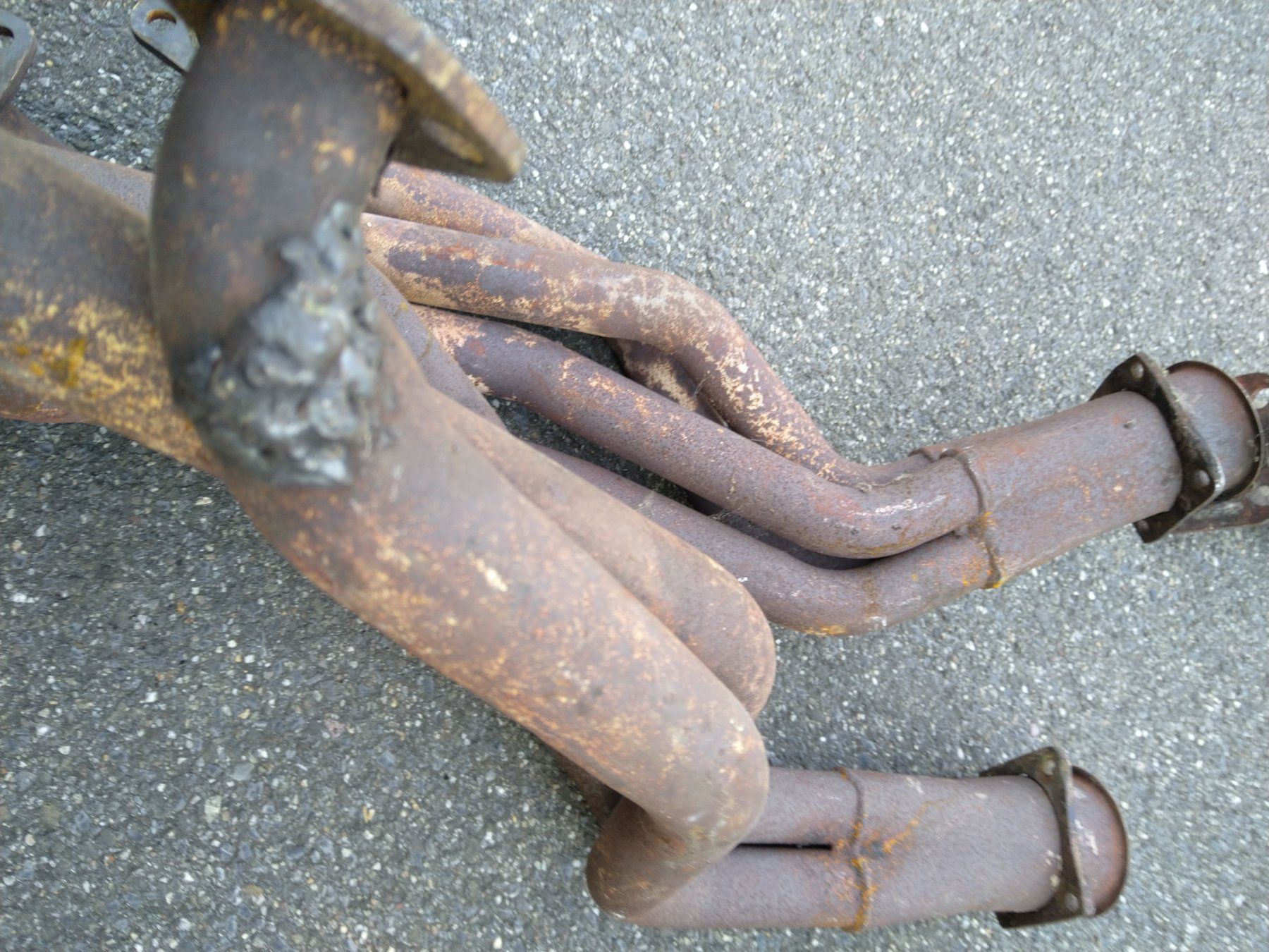 Ford Sistemi di scarico: Satz Fächerkrümmer Headers Ford Mustang 1965 – Usato da Balzers venduto da SJaeggiL 1