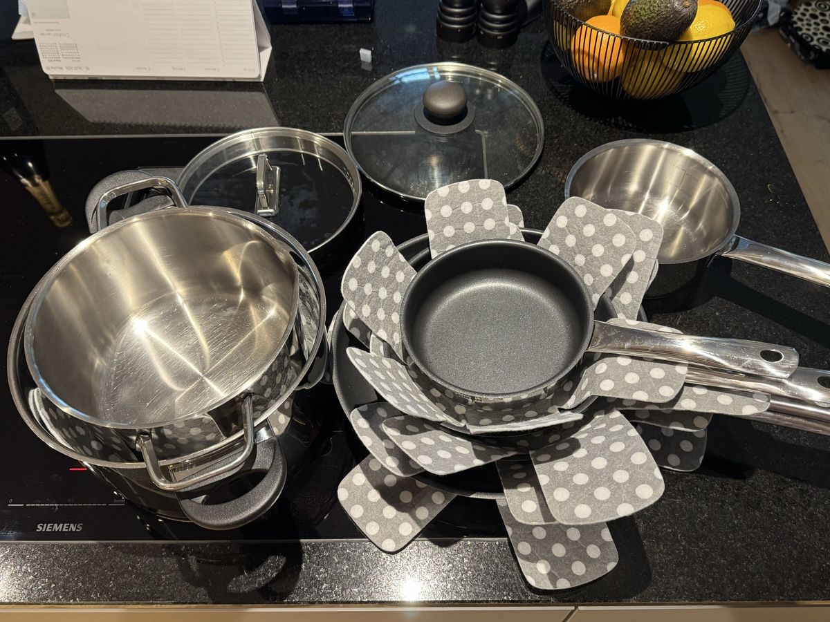 Padelle: Topf- und Pfannen Set - 7 teilig – Usato da Spreitenbach venduto da jeremydaniels.ch