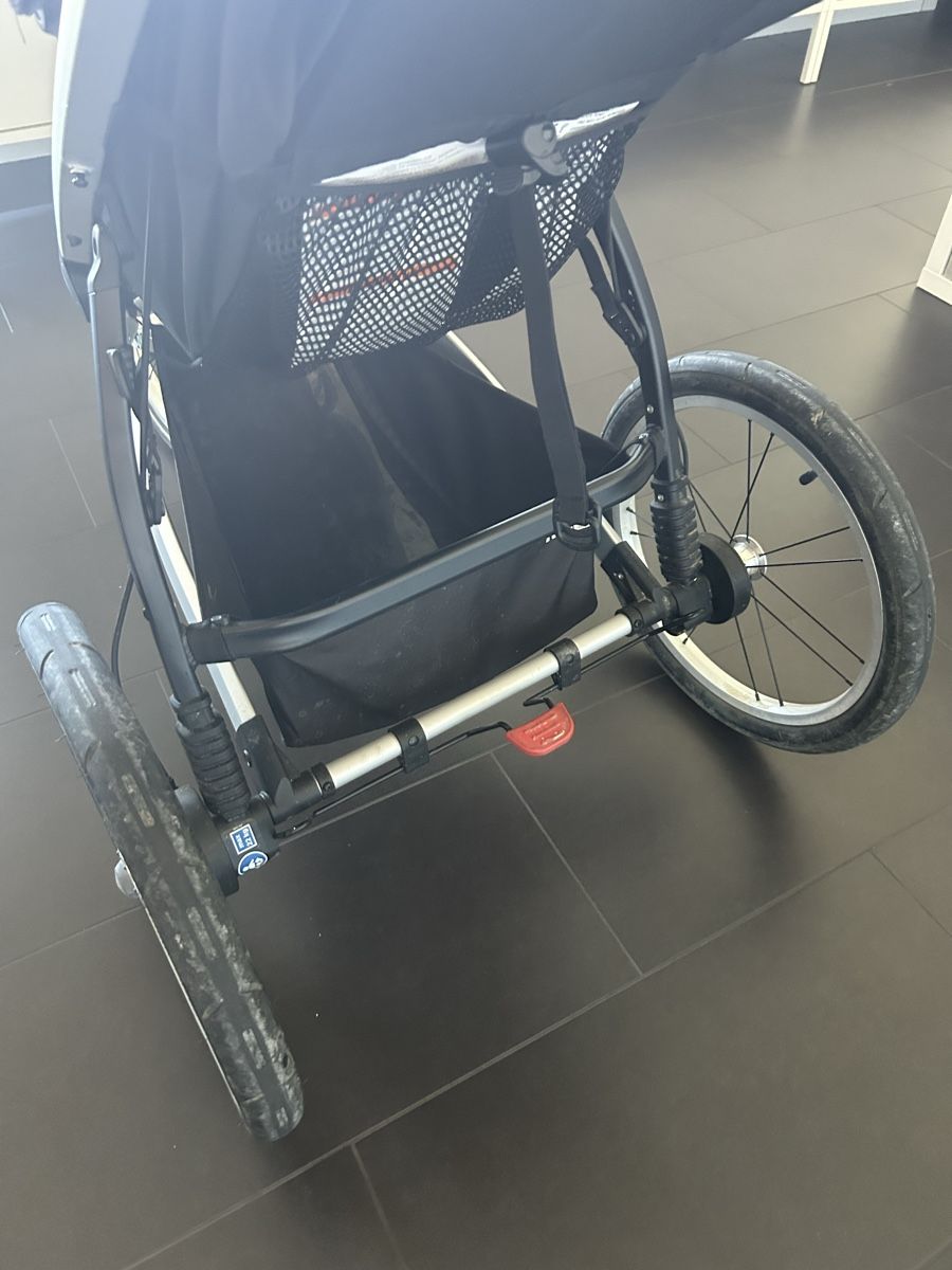 Thule Carrozzine: Thule Glide 2 Jogger Kinderwagen – Usato da Basel venduto da kitu 3