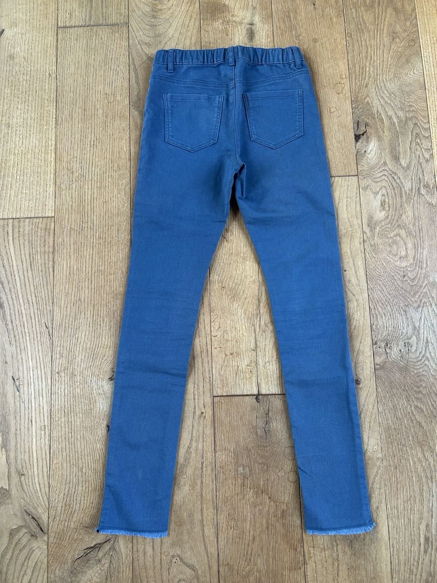H&M Pantaloni: H&M Jeans Blau Gr. 146 – Usato da Frauenfeld venduto da jae_vs6j 1
