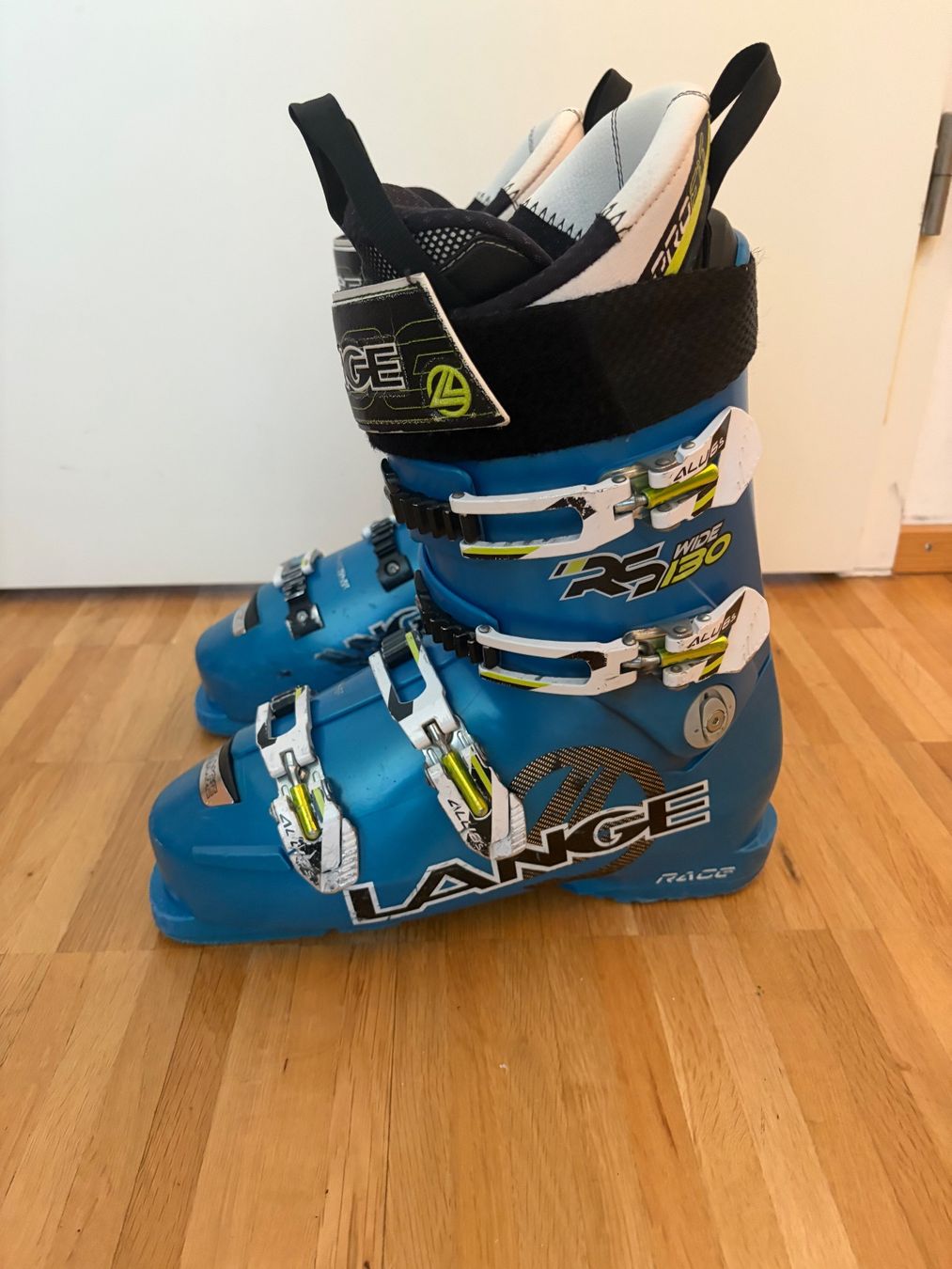 Lange Scarpe da uomo: Lange Skischuhe – Usato da Rüttenen venduto da and_nm8v 1