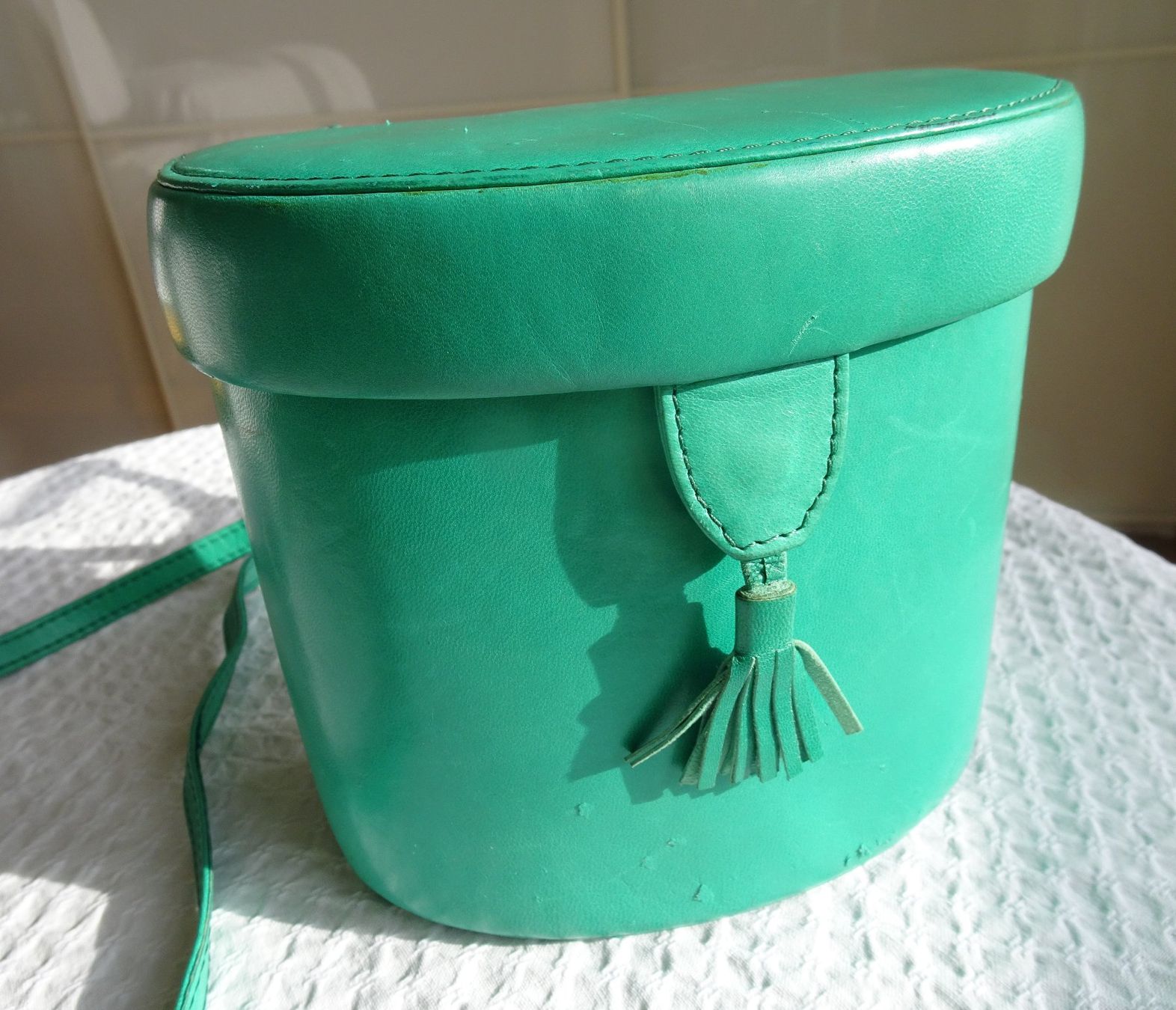 Borse da donna: Kleine grüne Box - Tasche – Usato da männedorf venduto da purzelchen