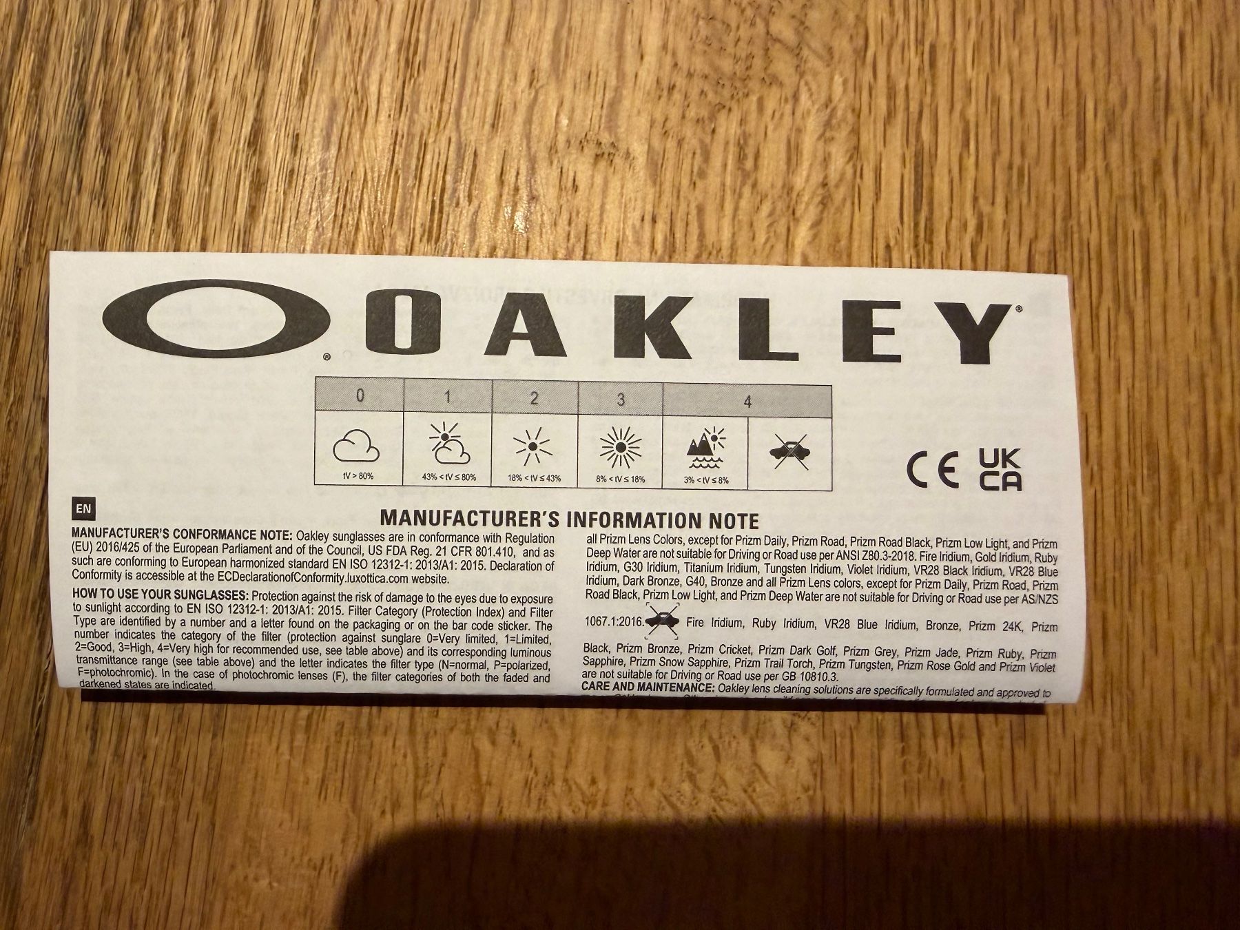 Oakley Occhiali & Lenti: Coole Oakley Latch Sonnenbrille Leo – Usato da Rüdlingen venduto da Lichee 7