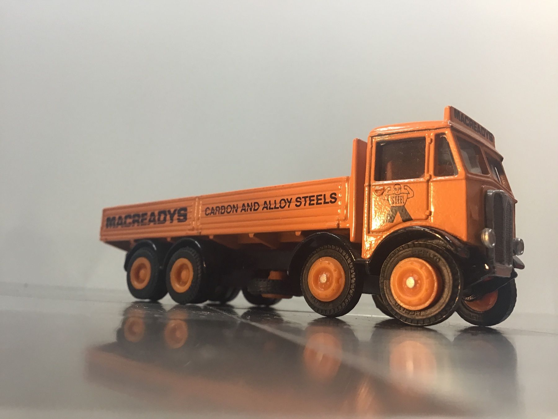 Modellautos: AEC MAMMOTH MAJOR 1:76 – Gebraucht aus Männedorf von Spezial-Modelle
