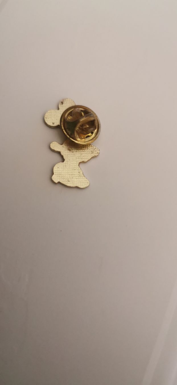 Placchette & Badge: Pin Minnie  – Usato da Genève venduto da vins50 1