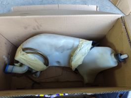 Audi 80 B4 Wischwasserbehälter und Pumpe