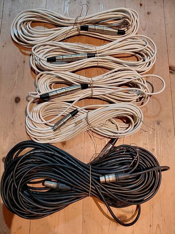 Cavi: Audiokabel – Usato da Brienz BE venduto da sikagla
