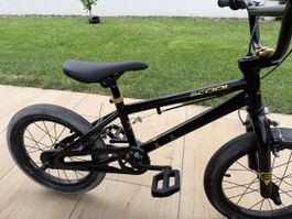 BMX Velo SCOOL schwarz 16 Zoll gut erhalten