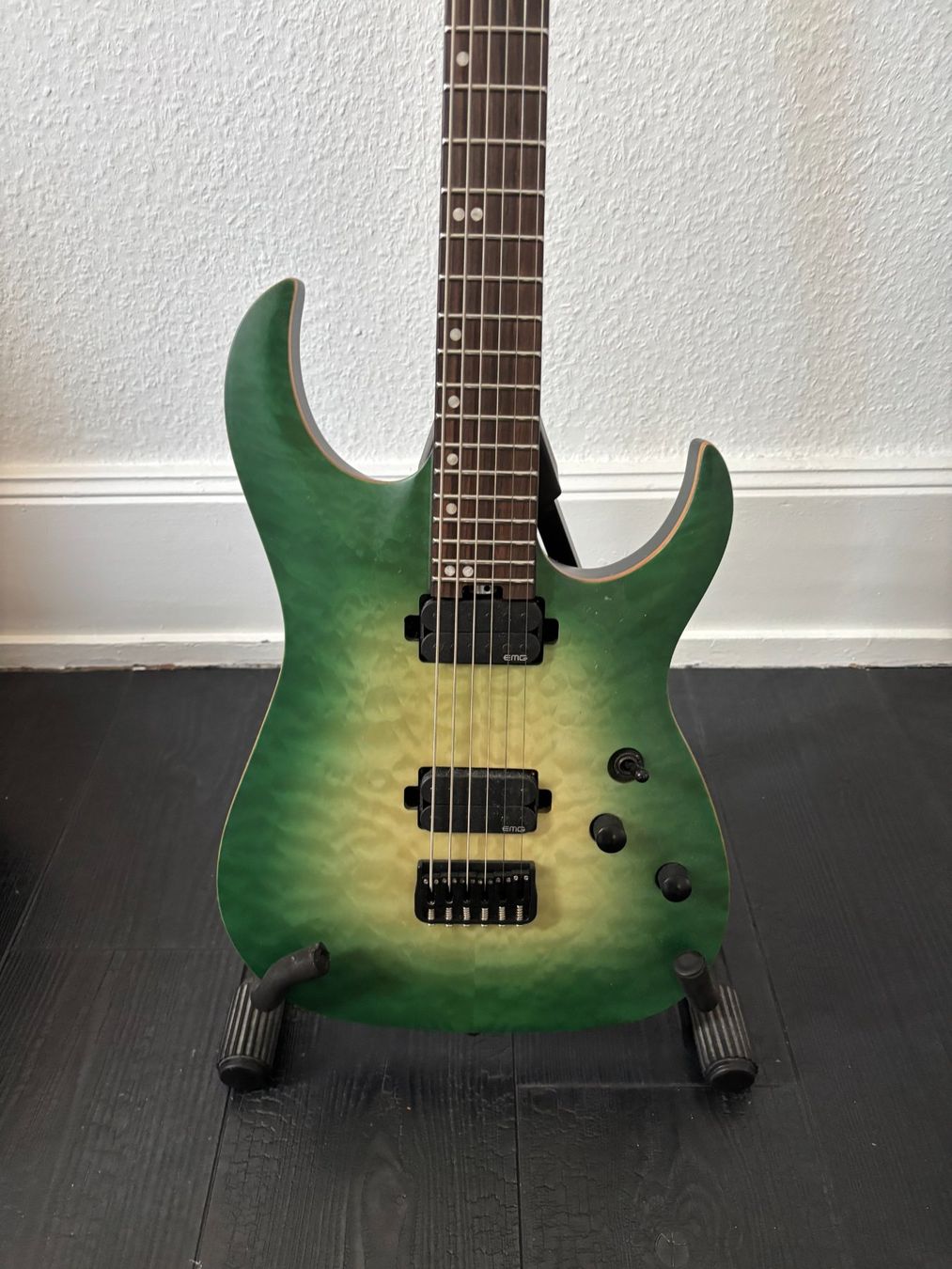 Harley Benton Strumenti musicali: Harley Benton Amarok BT Quilted Burst – Usato da La Chaux-de-Fonds venduto da bjf_dwd8