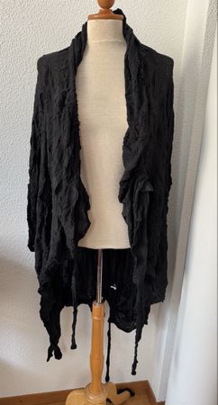 Cardigan Myrine & Me noir, taille XL, look unique!