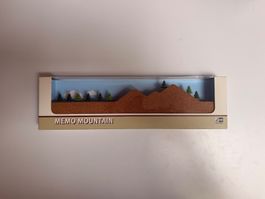 MEMO MOUNTAIN Kork Notiztafel Dekoration neu