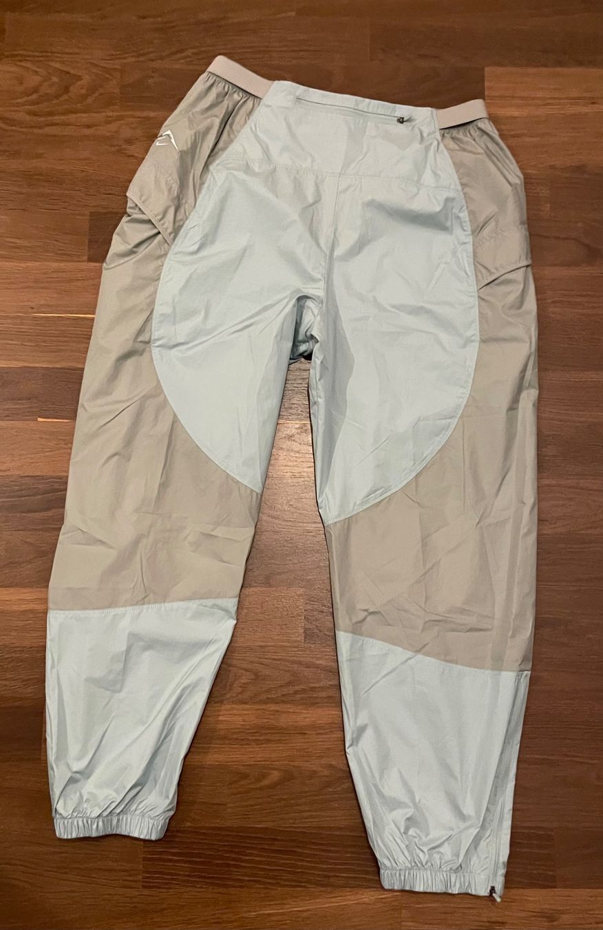Nike Pantaloni: Nike training pant M – Usato da Olten venduto da B3ren 1