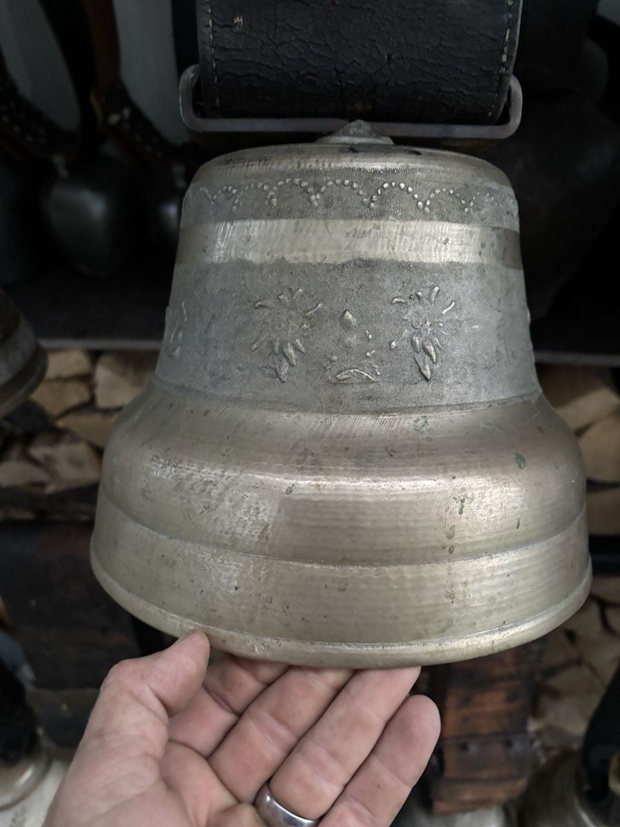 Glocken & Treicheln: Peter Berger Überton. – Gebraucht aus Schangnau von Roseggli82 4